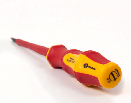 Отвертка диэлектрическая 646-447 SL 4,0х100мм КОБАЛЬТ Отвертка диэлектрическая 646-447 SL 4,0х100мм КОБАЛЬТ